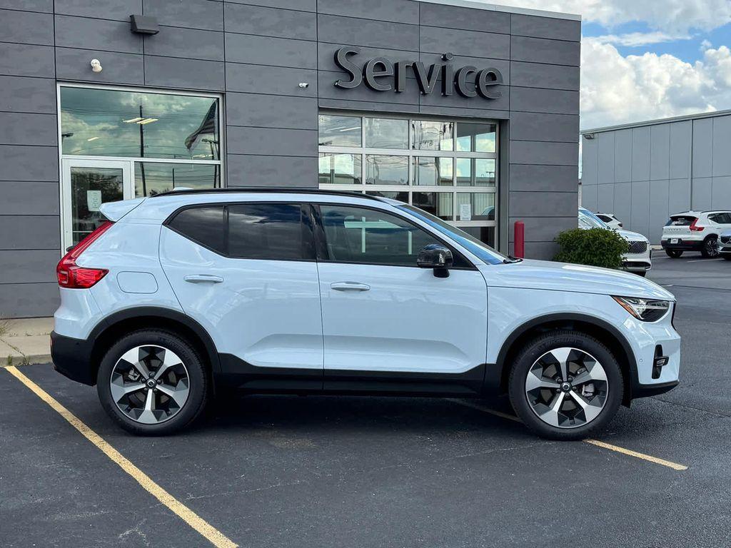 new 2026 Volvo XC40 car, priced at $50,150