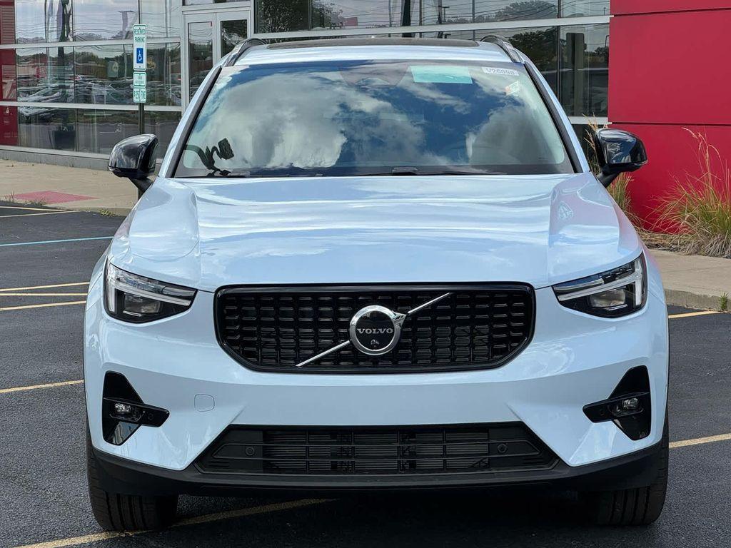 new 2026 Volvo XC40 car, priced at $50,150