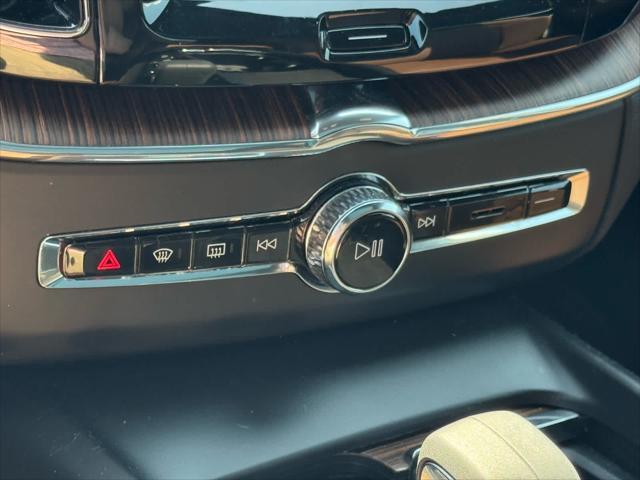 used 2022 Volvo XC60 Recharge Plug-In Hybrid car, priced at $63,520