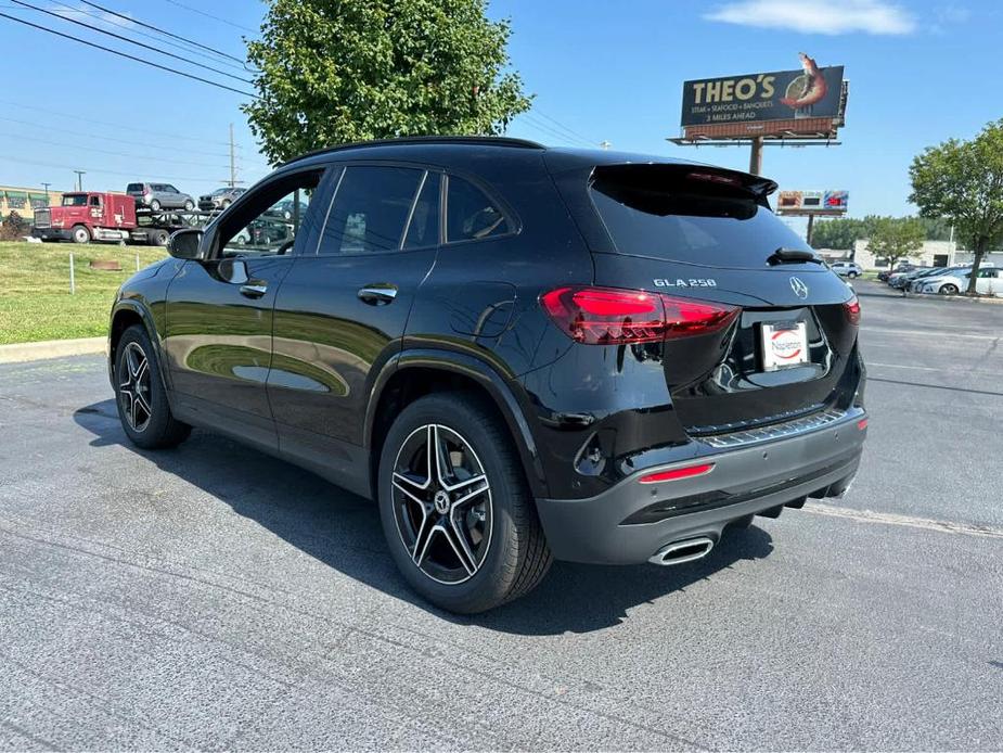 new 2025 Mercedes-Benz GLA 250 car, priced at $52,810