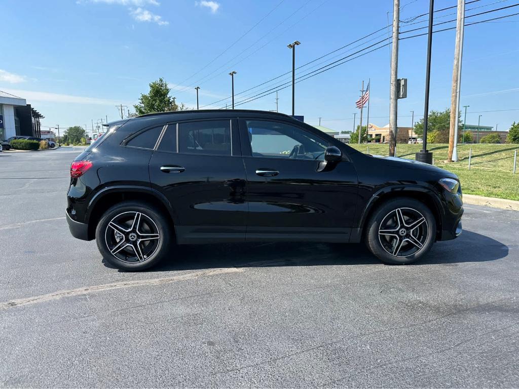 new 2025 Mercedes-Benz GLA 250 car, priced at $52,810