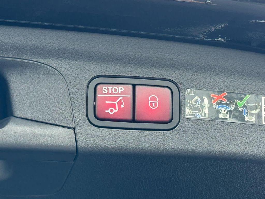 new 2026 Mercedes-Benz GLE 350 car, priced at $69,965