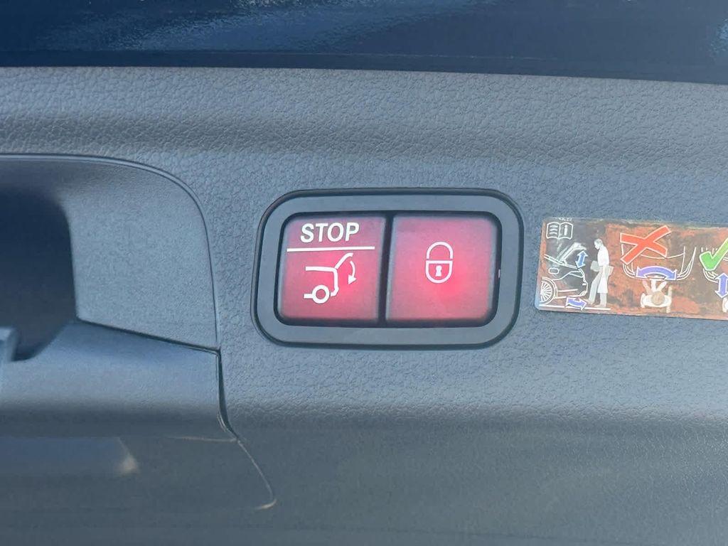 new 2026 Mercedes-Benz GLE 350 car, priced at $69,965