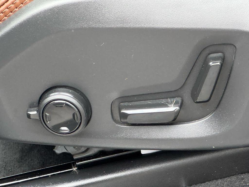 used 2023 Volvo XC90 car, priced at $42,189