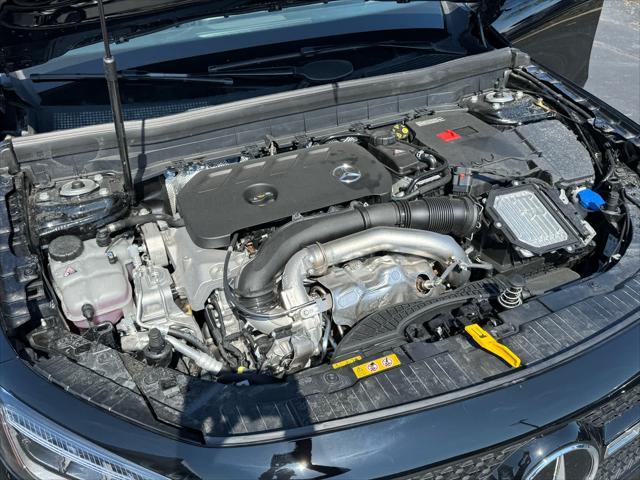 new 2025 Mercedes-Benz GLB 250 car, priced at $48,745