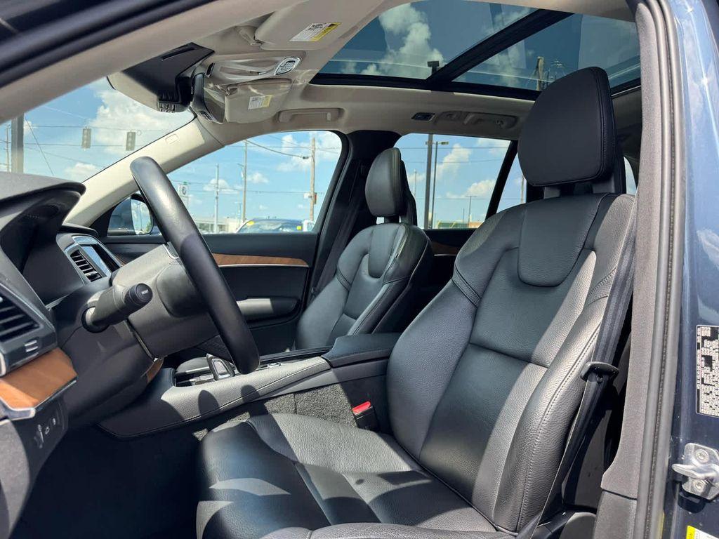 used 2021 Volvo XC90 Recharge Plug-In Hybrid car, priced at $36,671