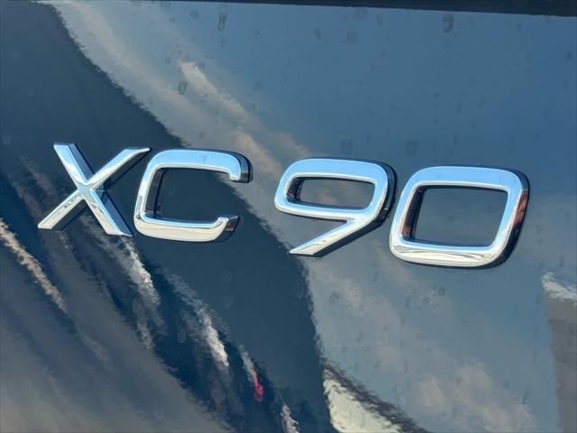 new 2026 Volvo XC90 Plug-In Hybrid car, priced at $80,875