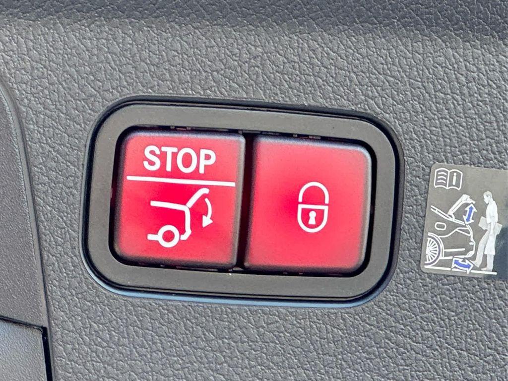 new 2026 Mercedes-Benz AMG GLE 53 car, priced at $99,080