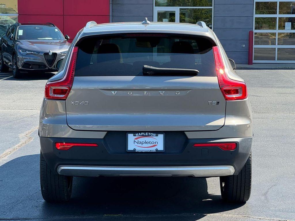 used 2022 Volvo XC40 car, priced at $31,888