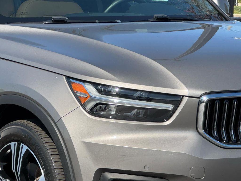 used 2022 Volvo XC40 car, priced at $31,888