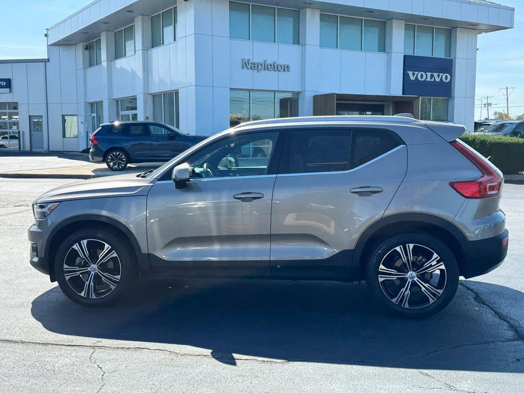 used 2022 Volvo XC40 car, priced at $31,888