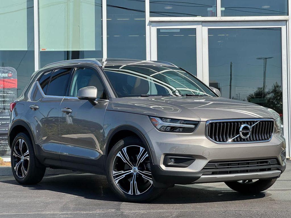 used 2022 Volvo XC40 car, priced at $31,888