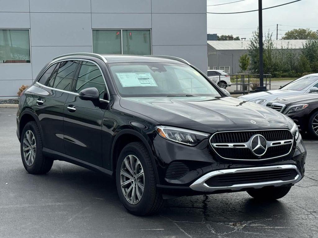 new 2026 Mercedes-Benz GLC 300 car, priced at $54,585