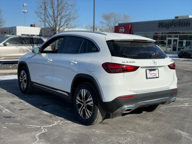 new 2025 Mercedes-Benz GLA 250 car, priced at $44,250