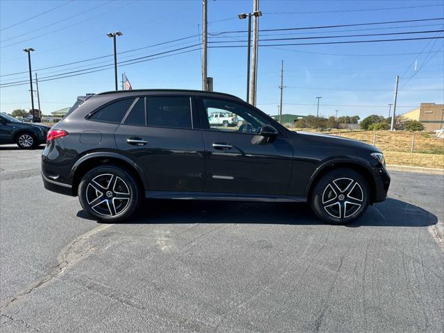 new 2025 Mercedes-Benz GLC 300 car, priced at $54,853