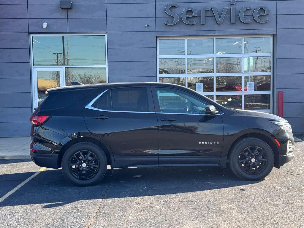 used 2022 Chevrolet Equinox car, priced at $22,642