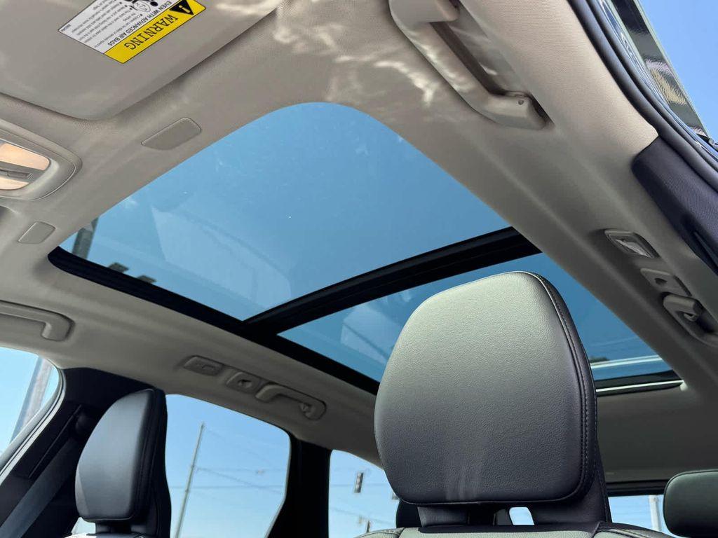 new 2025 Volvo XC60 car, priced at $47,315