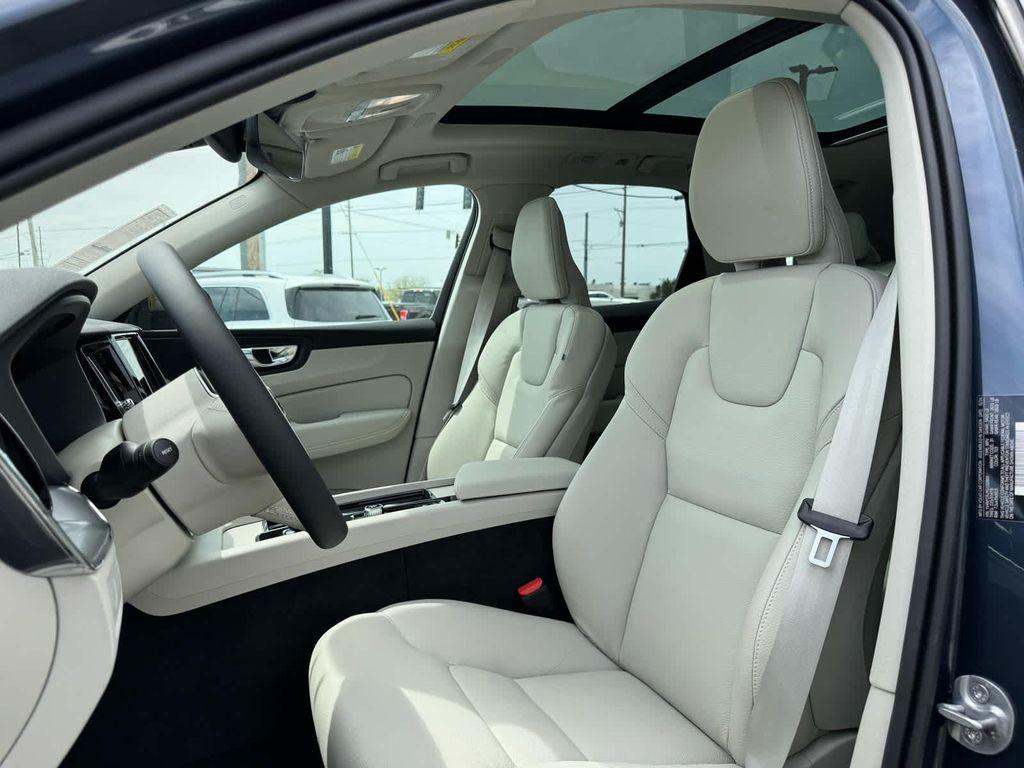 new 2025 Volvo XC60 car, priced at $46,895