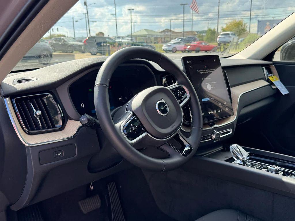 new 2026 Volvo XC60 car, priced at $57,985