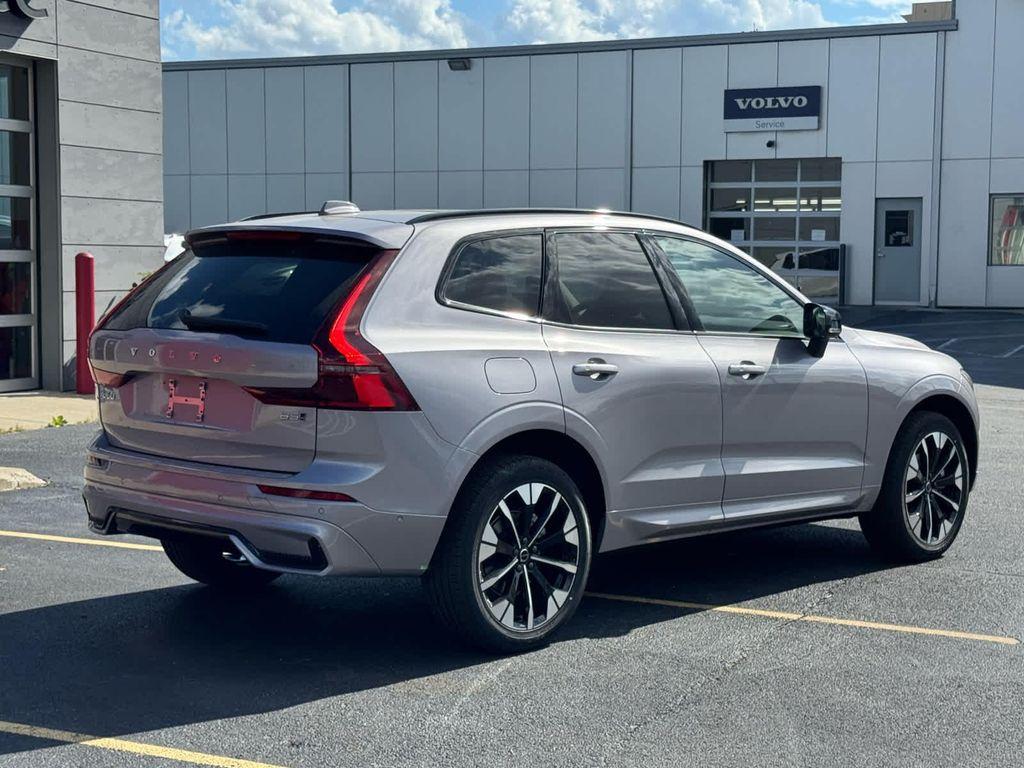 new 2026 Volvo XC60 car, priced at $57,985