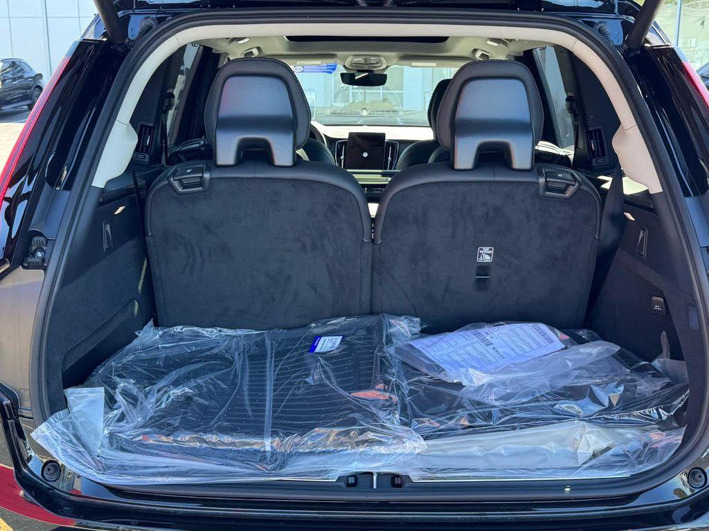 new 2026 Volvo XC90 car, priced at $76,410