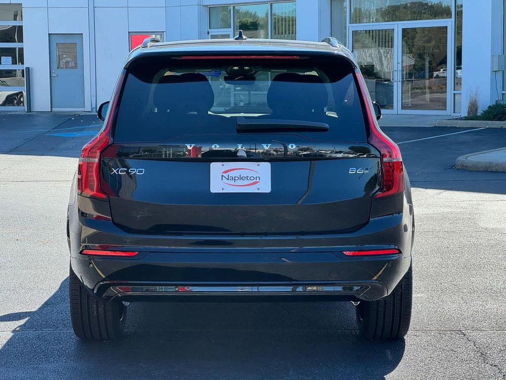 new 2026 Volvo XC90 car, priced at $76,410