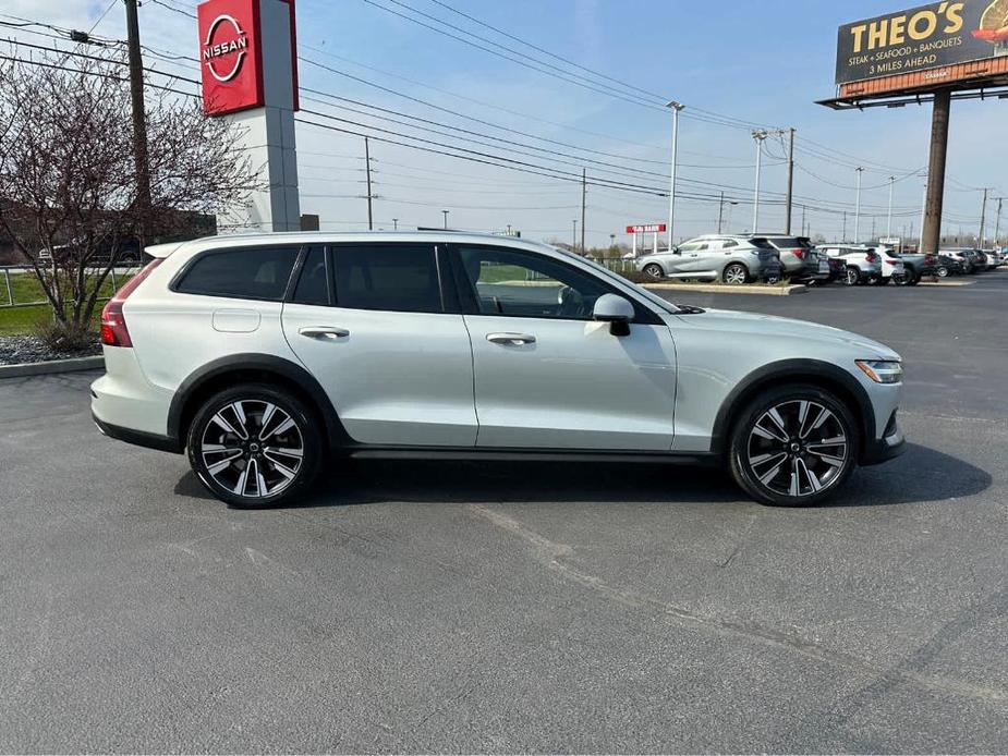 used 2021 Volvo V60 Cross Country car, priced at $36,851