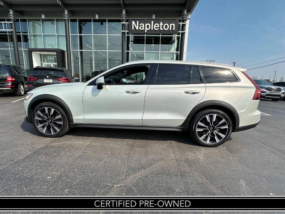 used 2021 Volvo V60 Cross Country car, priced at $37,427