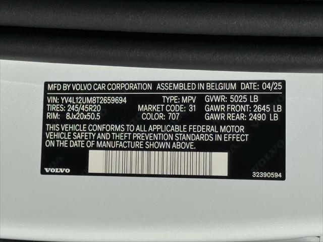 new 2026 Volvo XC40 car, priced at $52,975