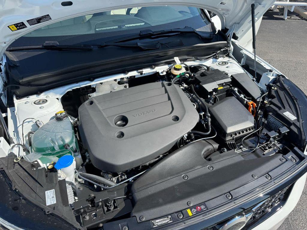 new 2026 Volvo XC40 car, priced at $53,975