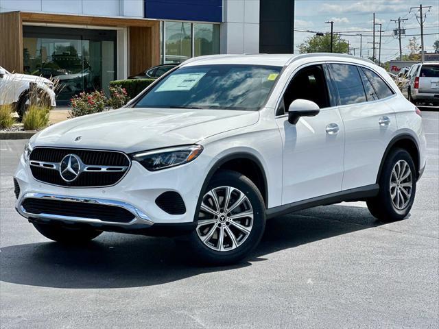 new 2024 Mercedes-Benz GLC 300 car, priced at $50,985