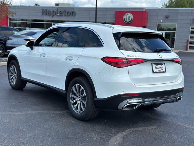 new 2024 Mercedes-Benz GLC 300 car, priced at $50,985