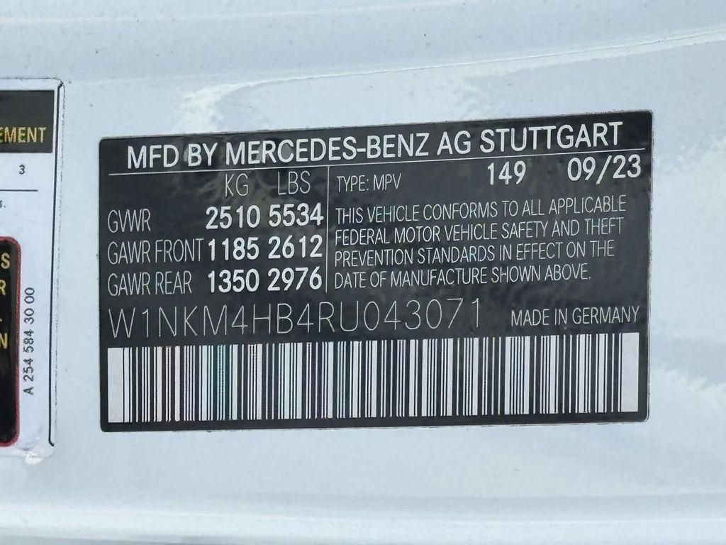used 2024 Mercedes-Benz GLC 300 car, priced at $42,989