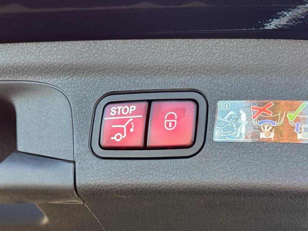 new 2026 Mercedes-Benz GLE 350 car, priced at $72,750