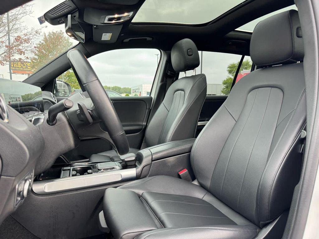 used 2021 Mercedes-Benz GLB 250 car, priced at $27,998