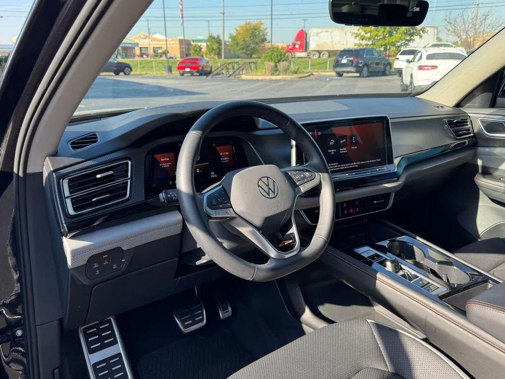 used 2024 Volkswagen Atlas car, priced at $36,998