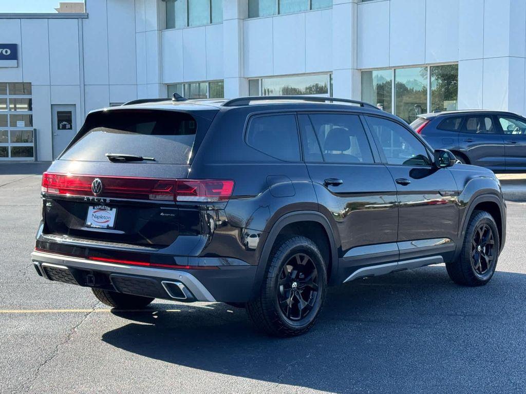 used 2024 Volkswagen Atlas car, priced at $36,998