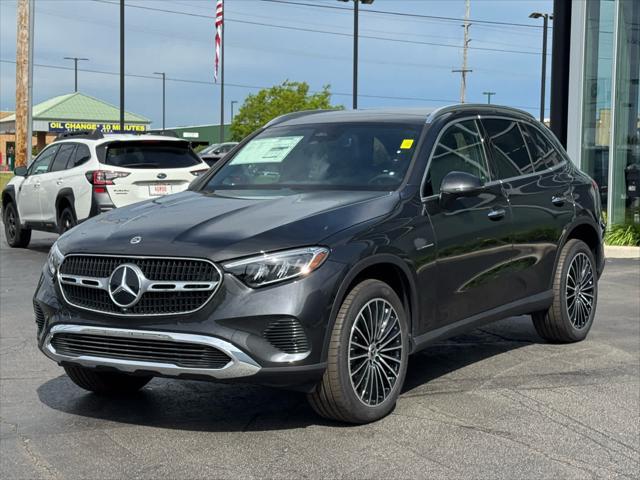 new 2025 Mercedes-Benz GLC 300 car, priced at $55,050
