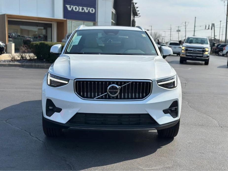 new 2024 Volvo XC40 car, priced at $48,730
