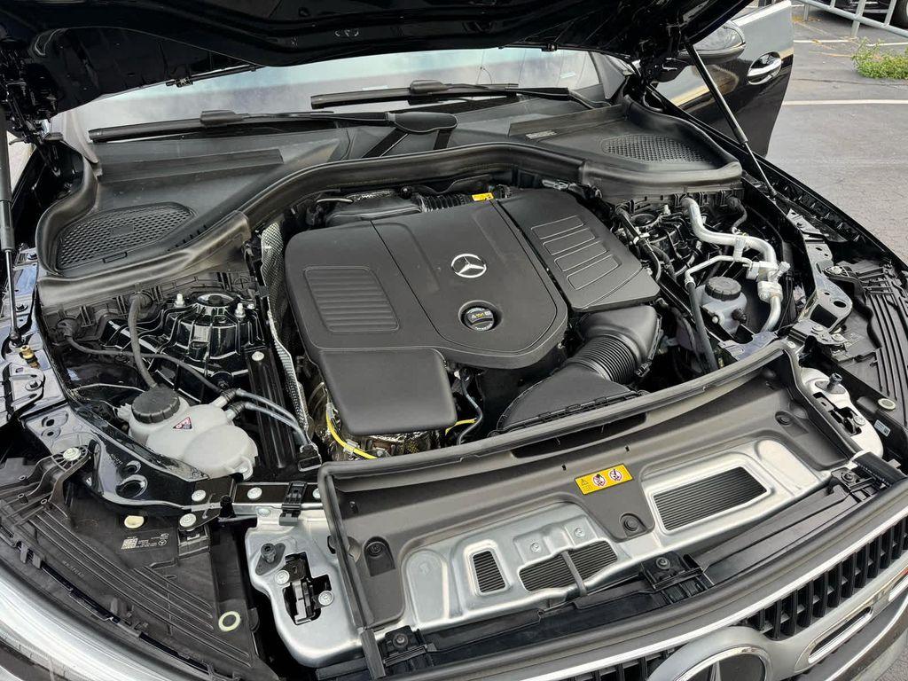 new 2026 Mercedes-Benz GLC 300 car, priced at $54,585