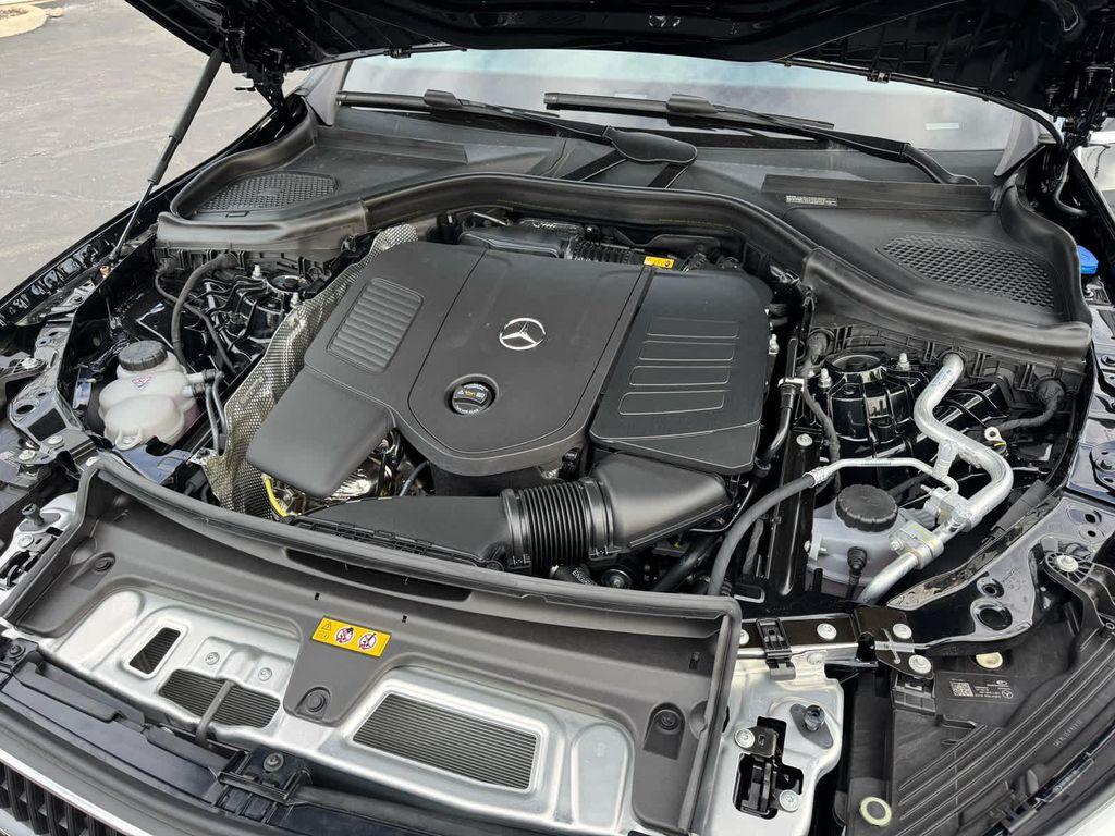 new 2026 Mercedes-Benz GLC 300 car, priced at $54,585