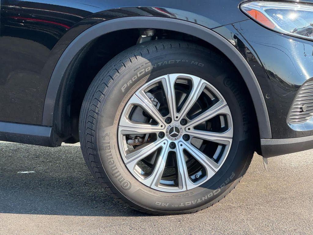 used 2024 Mercedes-Benz GLC 300 car, priced at $41,698