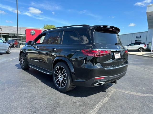 new 2025 Mercedes-Benz GLS 450 car, priced at $98,910