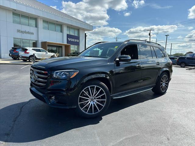 new 2025 Mercedes-Benz GLS 450 car, priced at $98,910