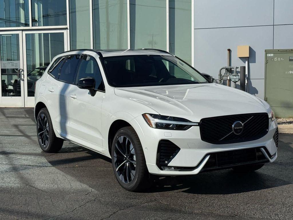 new 2026 Volvo XC60 car, priced at $58,015