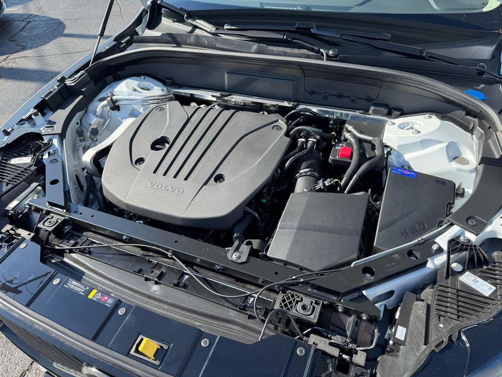 new 2026 Volvo XC60 car, priced at $58,015