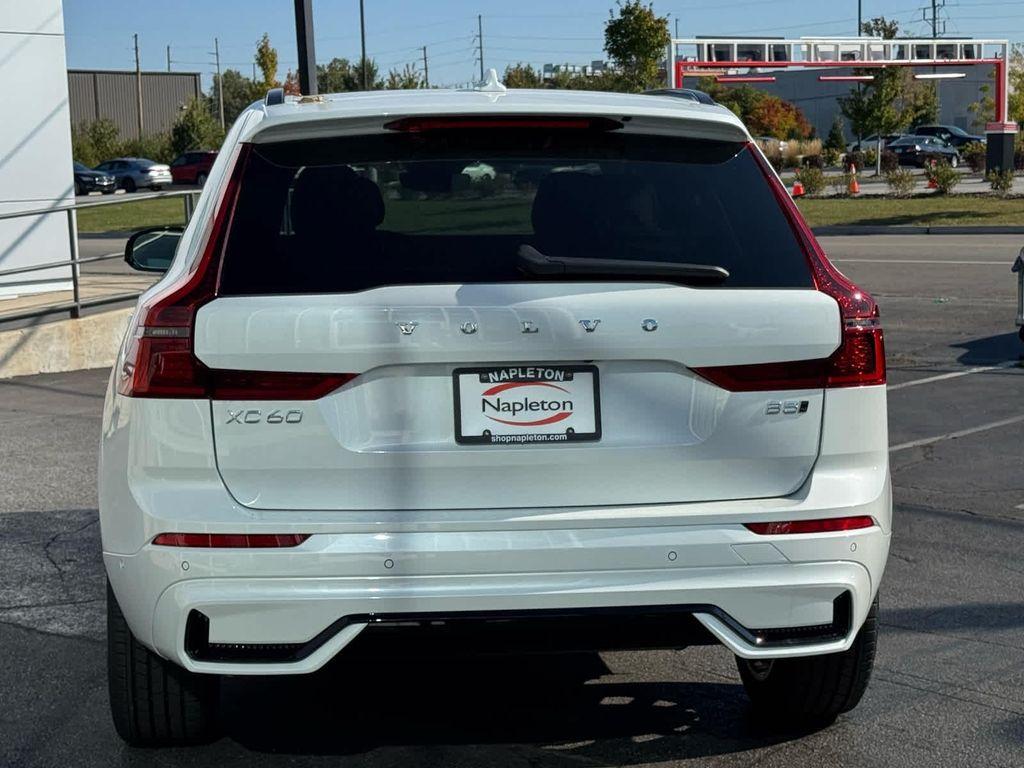 new 2026 Volvo XC60 car, priced at $58,015
