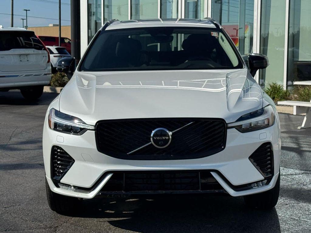 new 2026 Volvo XC60 car, priced at $58,015