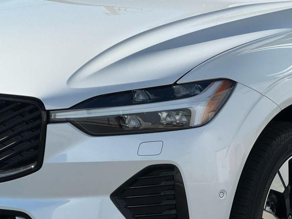 new 2026 Volvo XC60 car, priced at $58,015