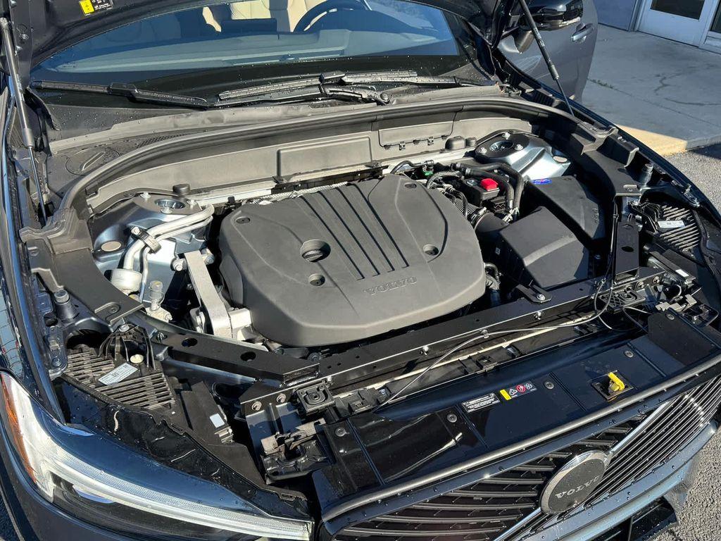 new 2026 Volvo XC60 car, priced at $58,015